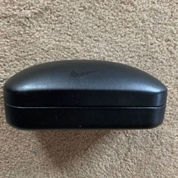 Nike Hard Shell Eyeglass Case - Picture 1 of 6